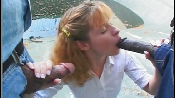 Frumoasa ciocolata cutie iubește vedete se fut suflare și alb dick